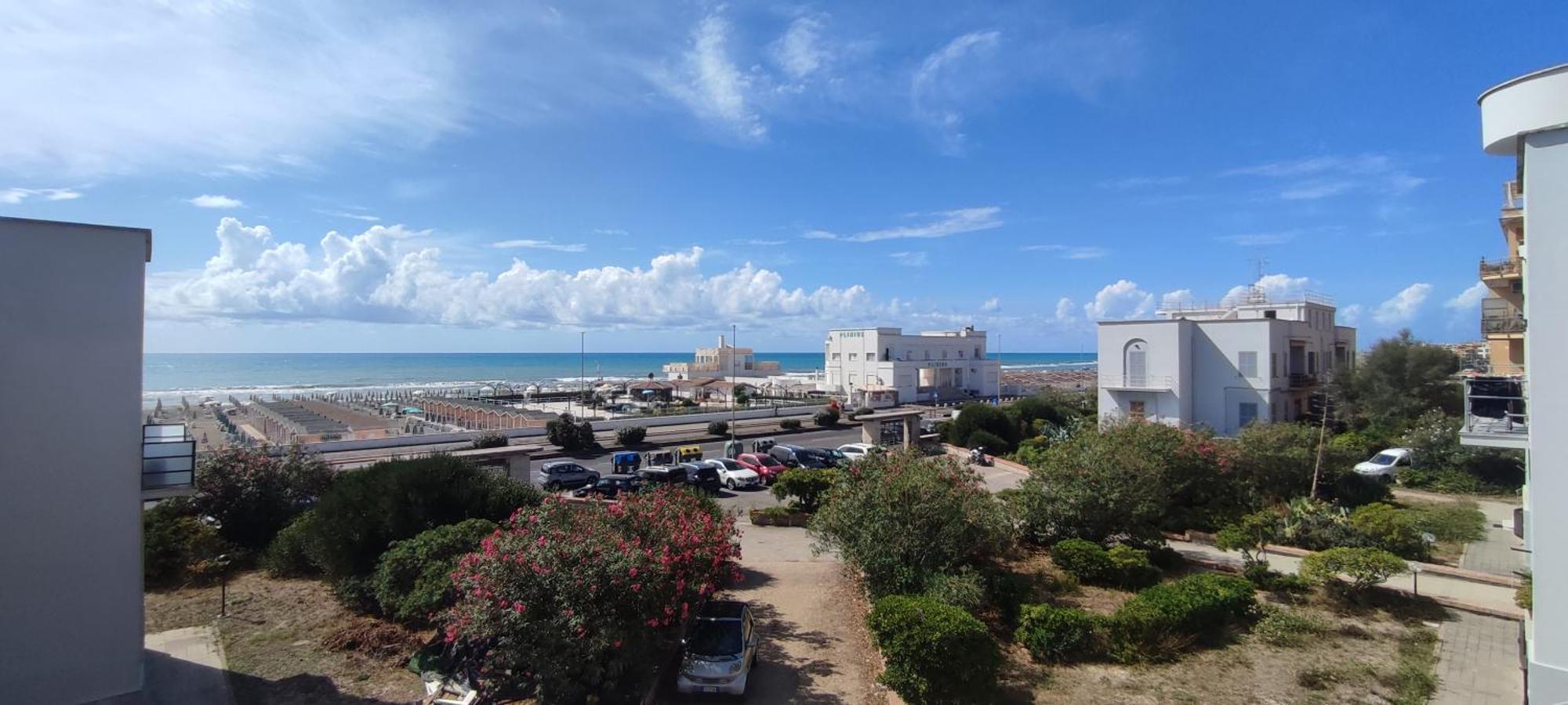 Ostia Loft Fronte Mare Lägenhet Exteriör bild